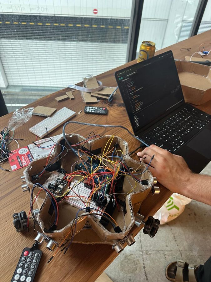 Cling-E wiring and laptop